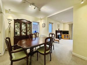Dining Room- click for photo gallery